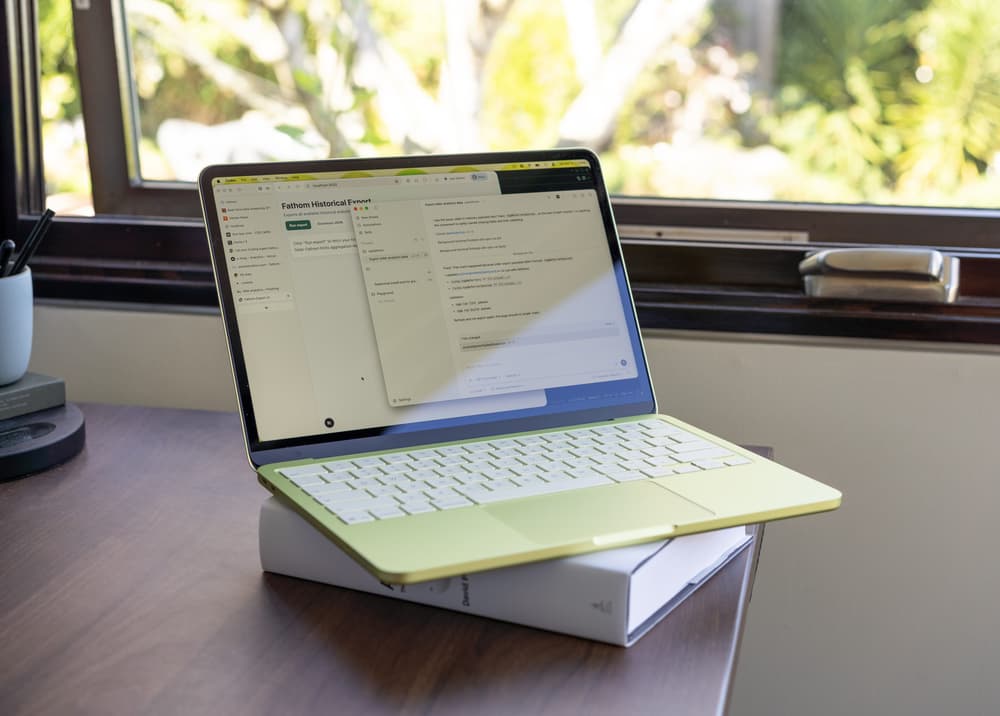 MacBook Neo
