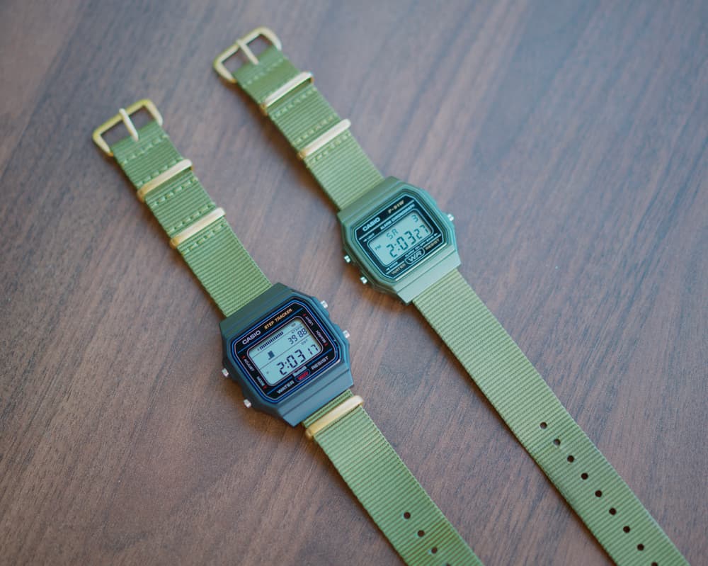 Casio F-B100W