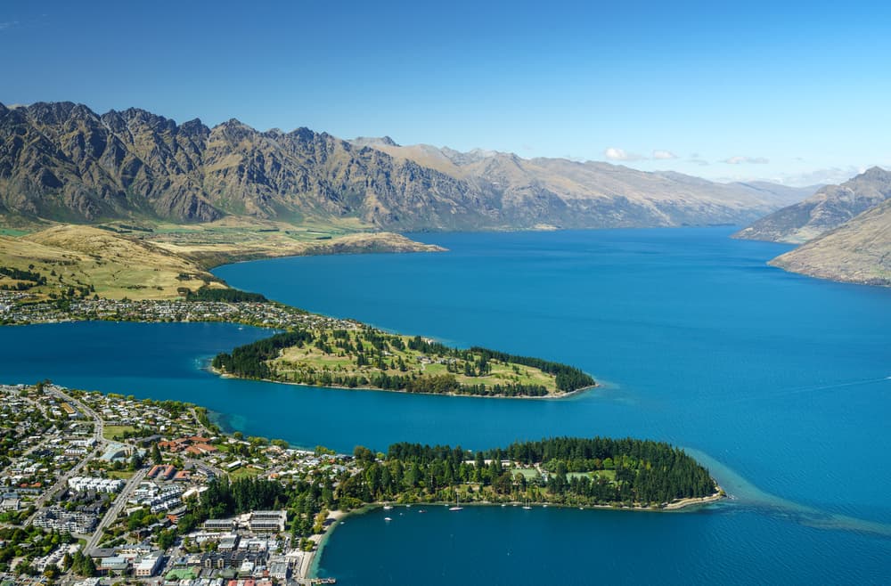 Queenstown & Milford Sound photo copyright-paulstamatiou_com-DSC04136-HDR