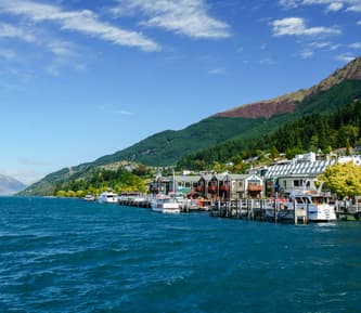 Queenstown & Milford Sound photo copyright-paulstamatiou_com-DSC04085