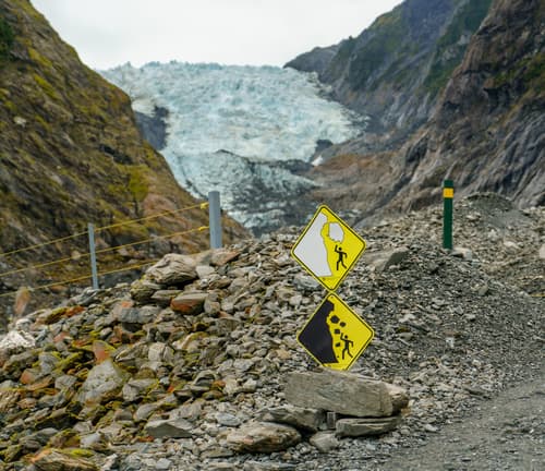 Franz Josef Glacier photo copyright-paulstamatiou_com-DSC03317