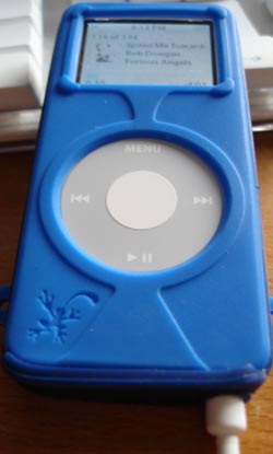 ifrogz iPod Nano case