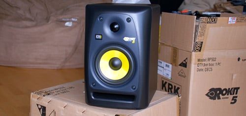 Unboxing of Rokit RP5G2 Studio Monitor