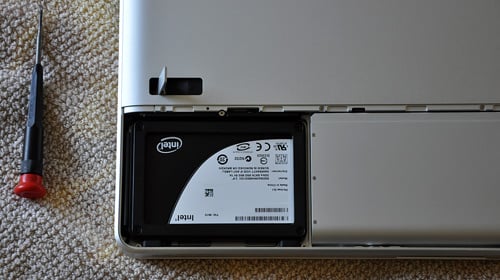 Intel X25-M 80GB Solid State Drive (SSD) Installed in an Apple MacBook Pro (Late 2008)