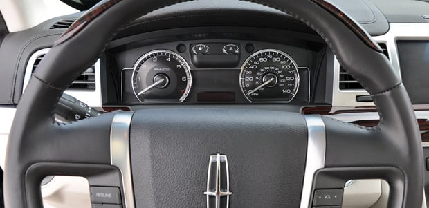 Gauge Cluster - 2009 Lincoln MKS Luxury Sedan