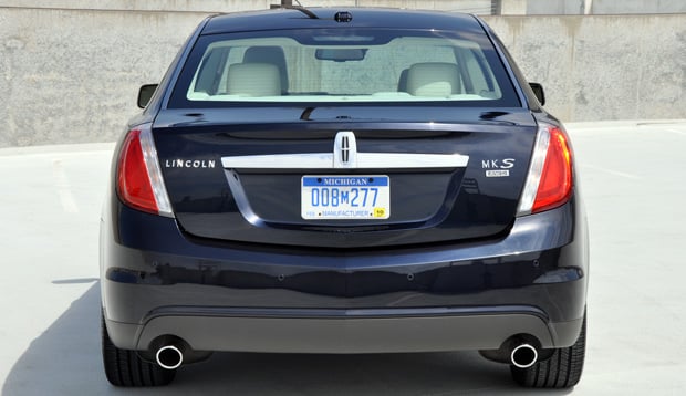 Rear - 2009 Lincoln MKS Luxury Sedan