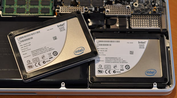 Two Intel X25-M G2 80GB Solid State Drives in a 17-inch Unibody Apple MacBook Pro