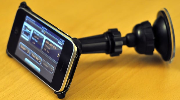 Griffin WindowSeat iPhone windshield mount