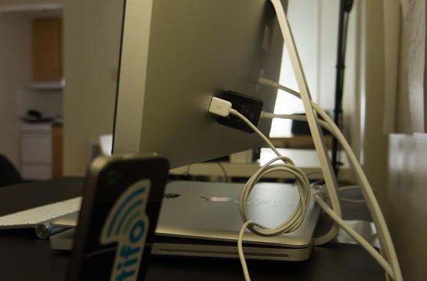 Apple Cinema Display - Rear