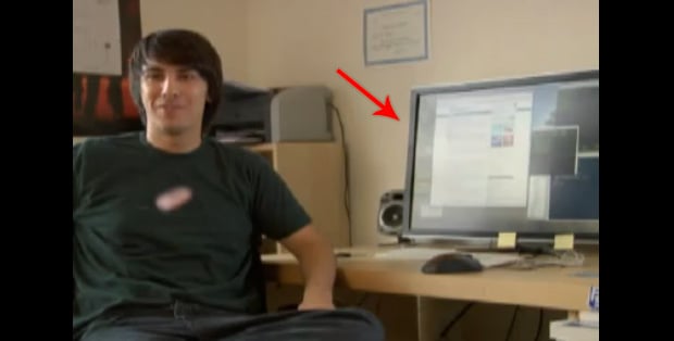Paul Stamatiou Nike Plus Ad with Dell 30-incher in the background