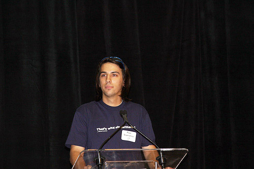 Paul Stamatiou pitching Skribit at Startup Riot 2008