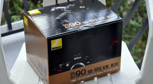 Nikon D90 VR Kit Box