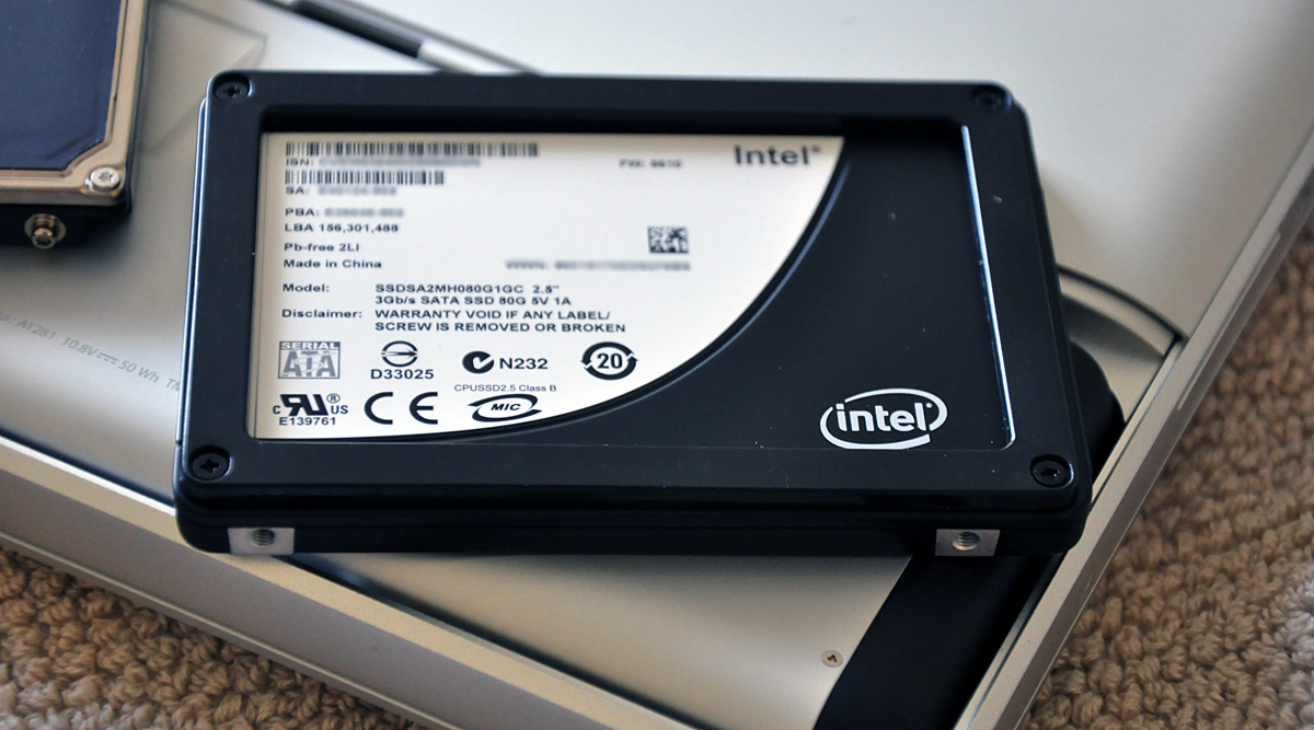 Intel on sale ssd drive