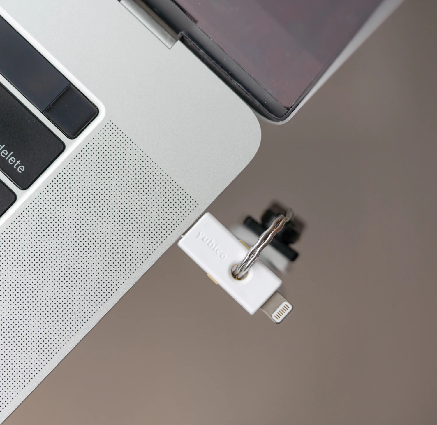 YubiKey 5Ci plugged into a MacBook Pro